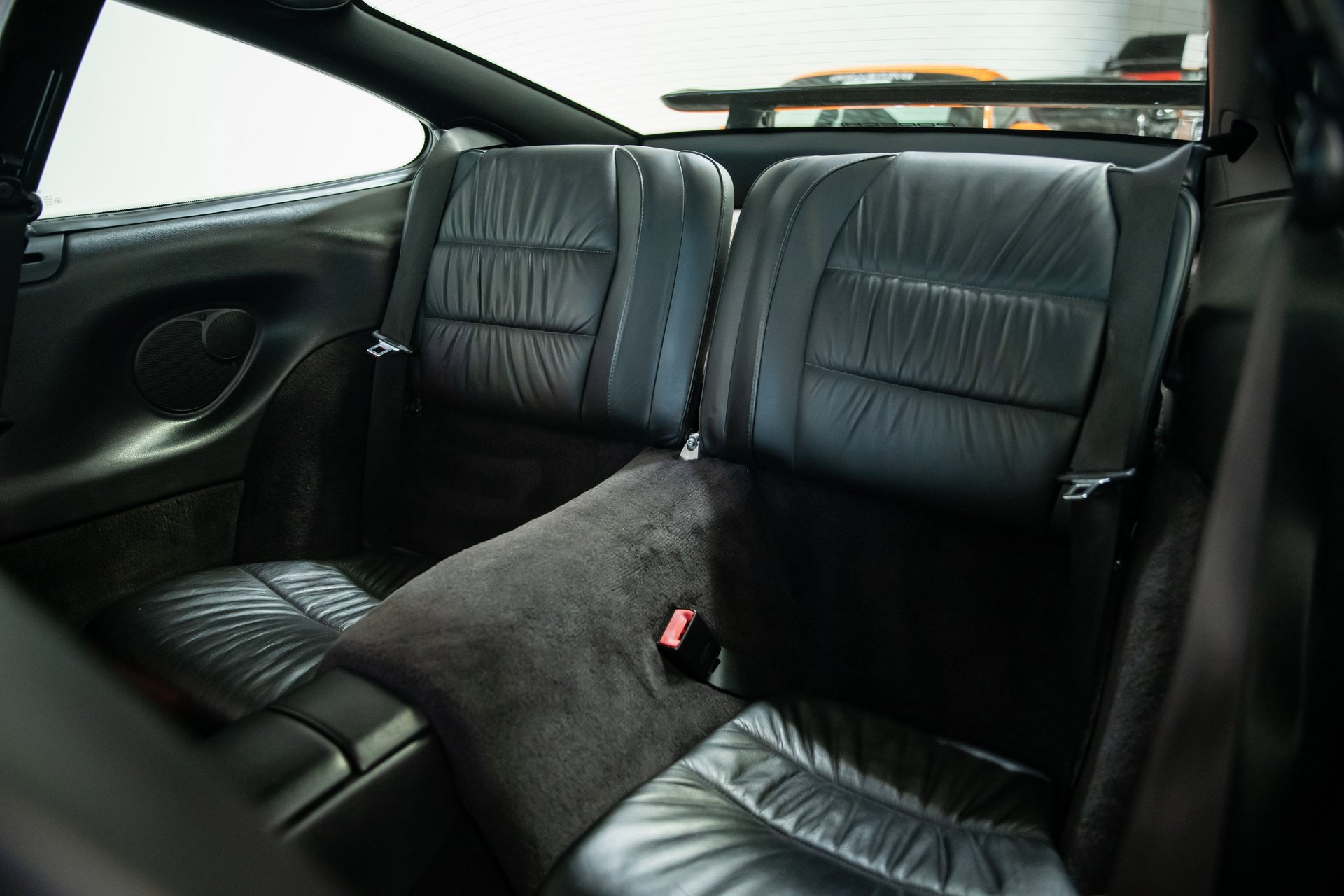 Used 2000 Porsche 911 Carrera image 35