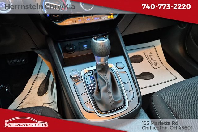Used 2023 Hyundai Kona SEL image 11