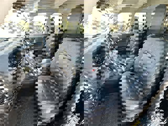 Used 2023 Ford Bronco Sport Outer Banks w/ Tech Package image 17