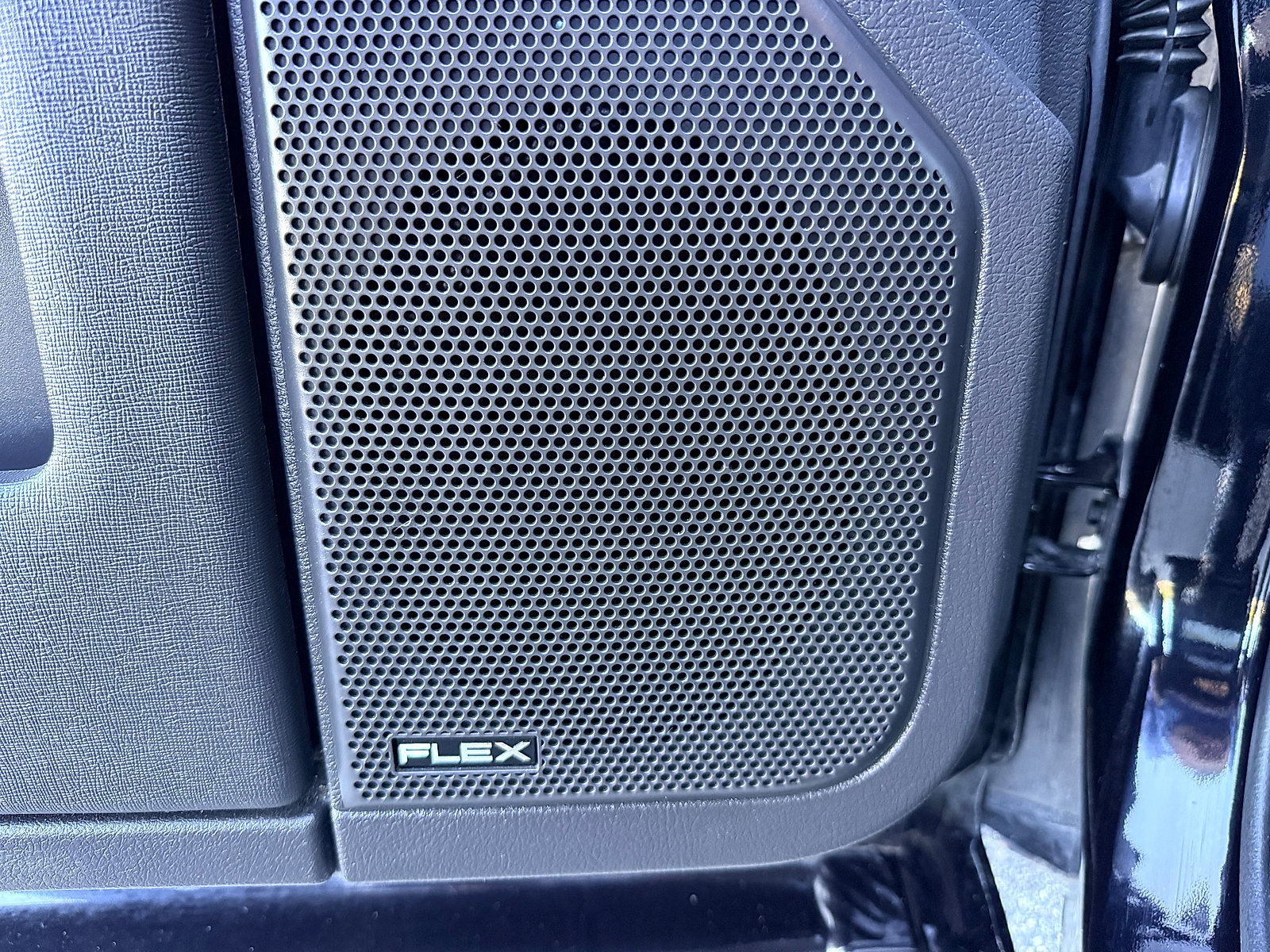 Used 2019 Ford Flex Limited image 17