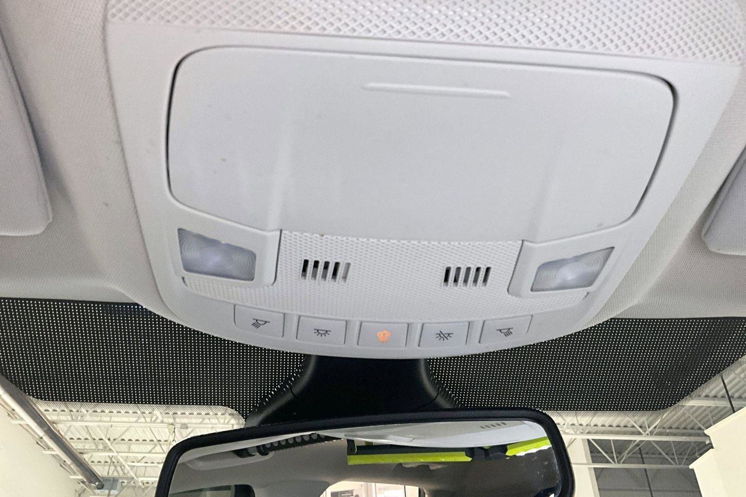 Used 2024 Ford Edge SEL w/ Convenience Package image 37