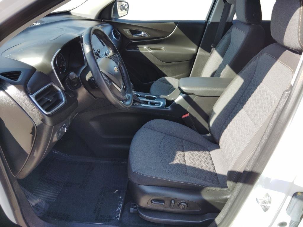 Used 2024 Chevrolet Equinox LT AWD/4WD image 13