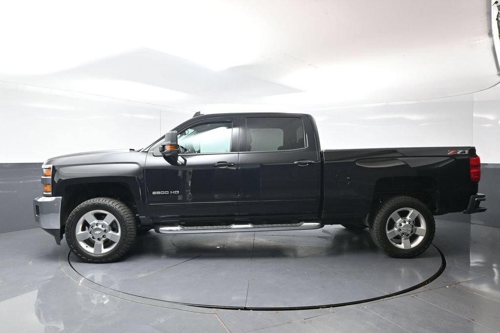 Used 2019 Chevrolet Silverado 2500 LT w/ All Star Edition AWD/4WD image 11