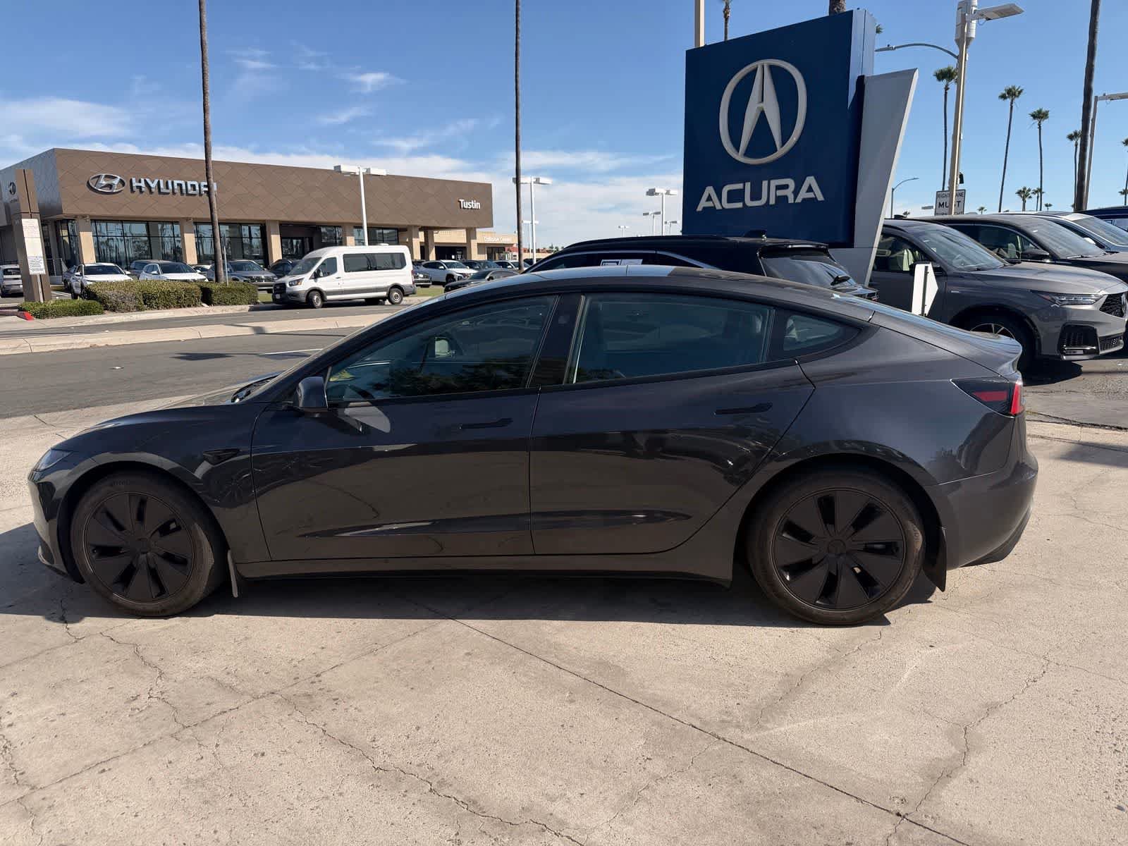 Used 2024 Tesla Model 3 Long Range AWD/4WD image 2