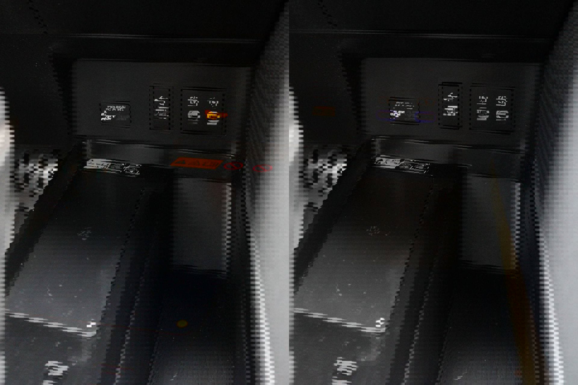 Used 2025 Toyota Camry SE image 36