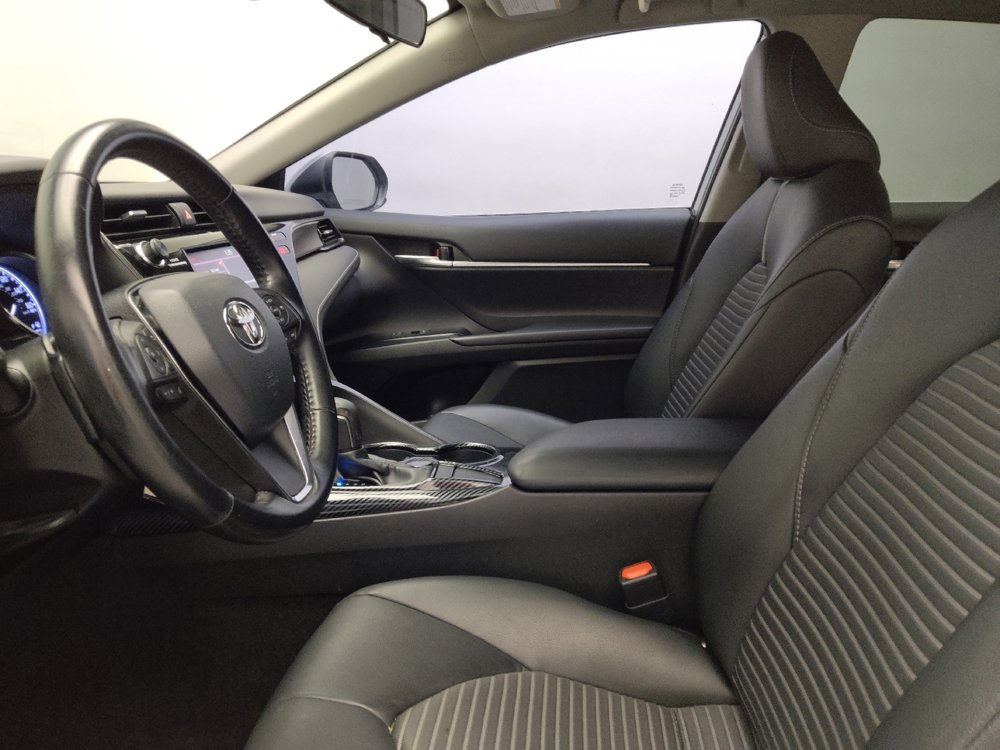 Used 2019 Toyota Camry SE image 17