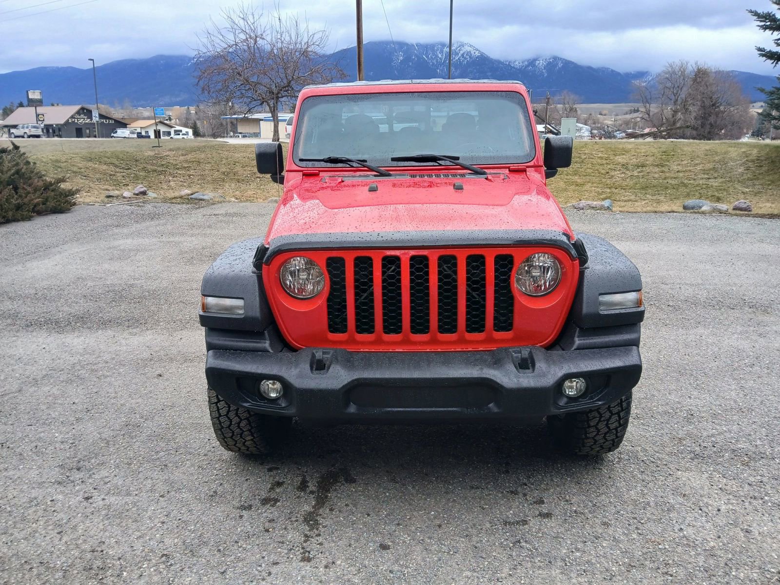 Used 2020 Jeep Gladiator Sport w/ Quick Order Package 24S AWD/4WD image 2