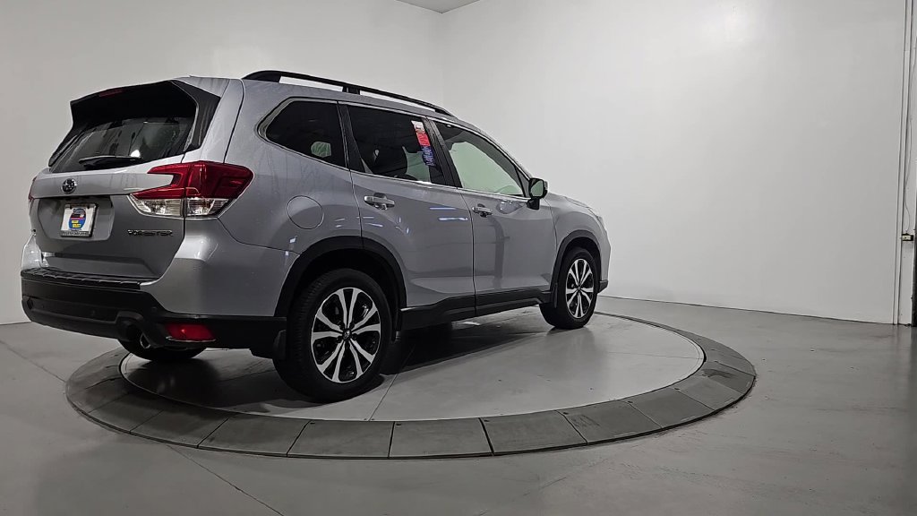 Used 2020 Subaru Forester Limited AWD/4WD image 5