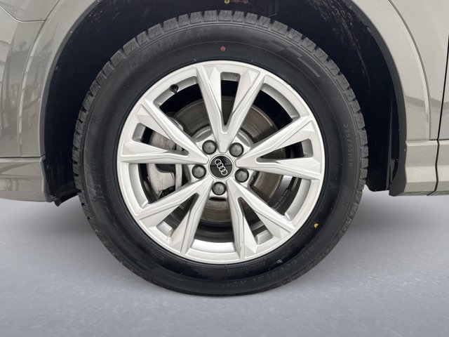Used 2025 Audi Q3 2.0T Premium image 22