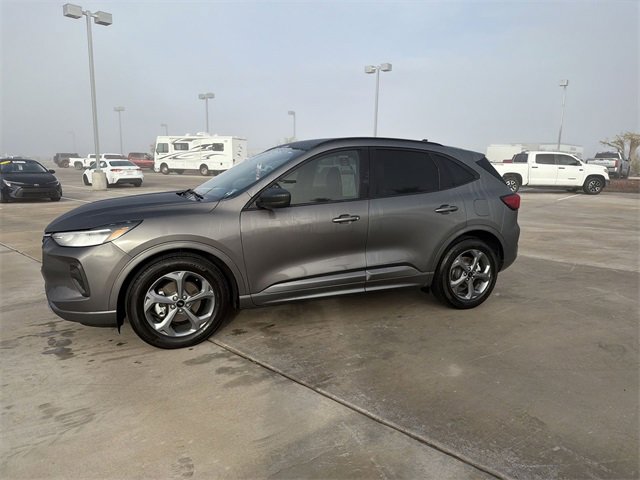 Used 2023 Ford Escape ST-Line w/ Tech Pack #1 image 8
