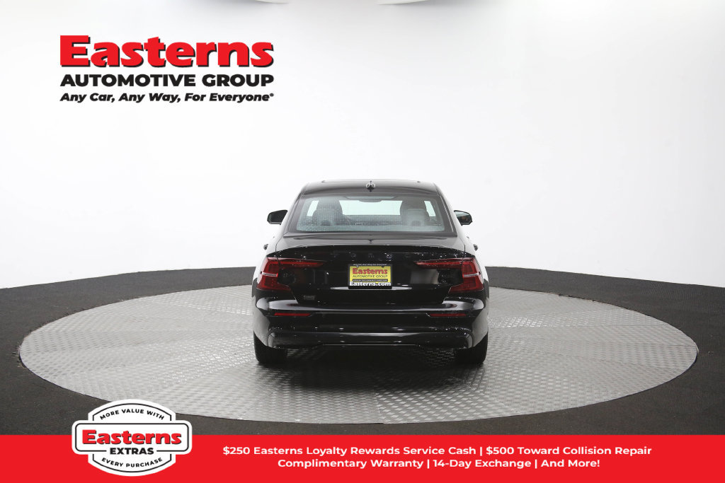 Used 2024 Volvo S60 B5 Plus FWD image 42