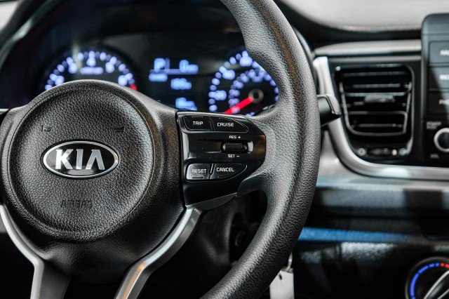 Used 2018 Kia Rio S image 16