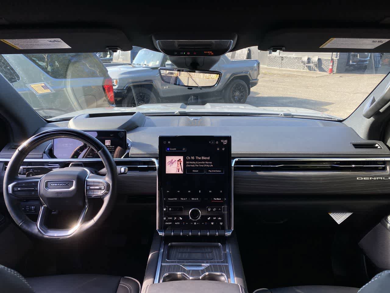 Used 2024 GMC Sierra EV Denali AWD/4WD image 12