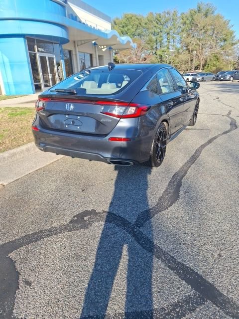 Used 2024 Honda Civic Sport Touring image 7