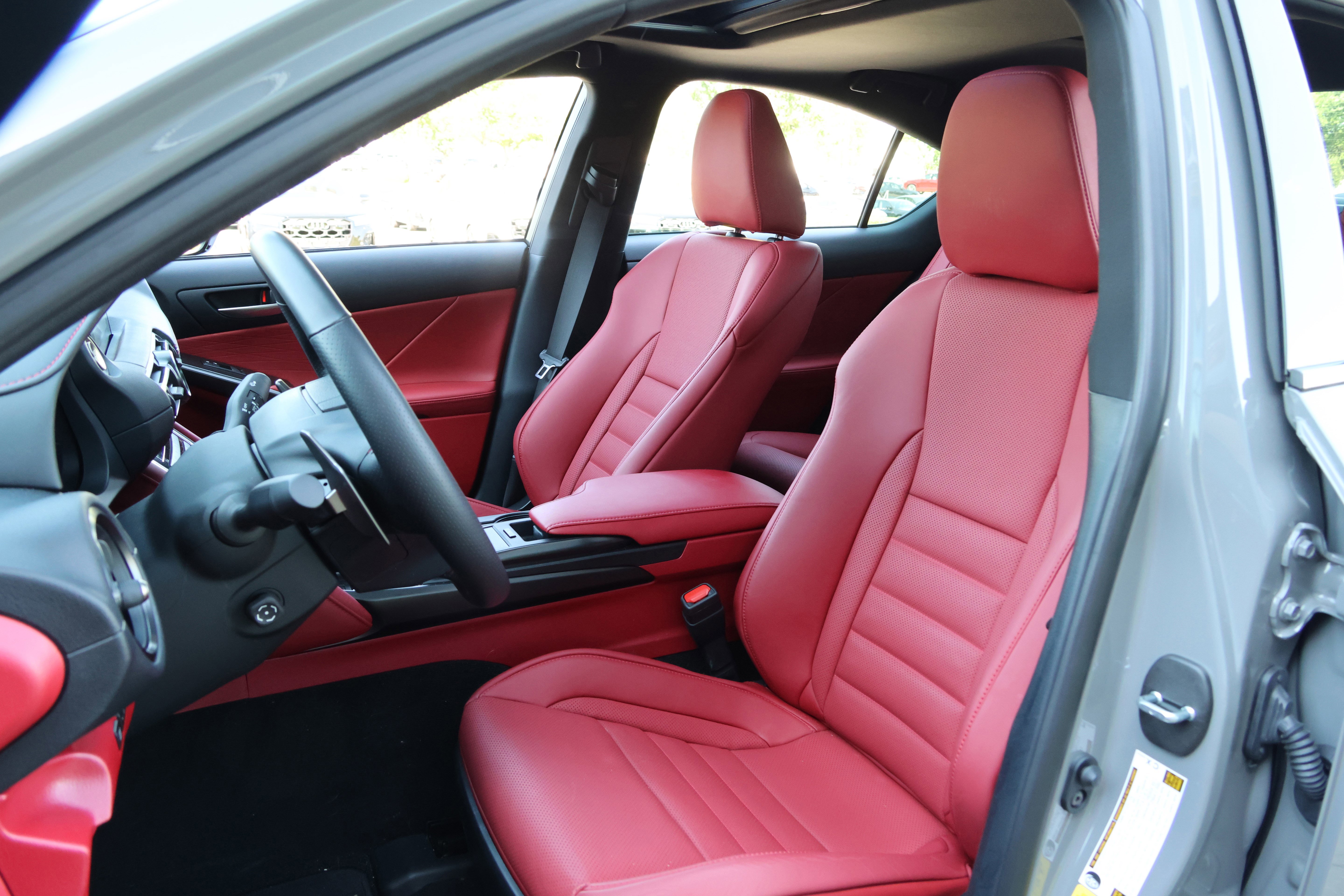 Used 2025 Lexus IS 350 F Sport RWD image 35