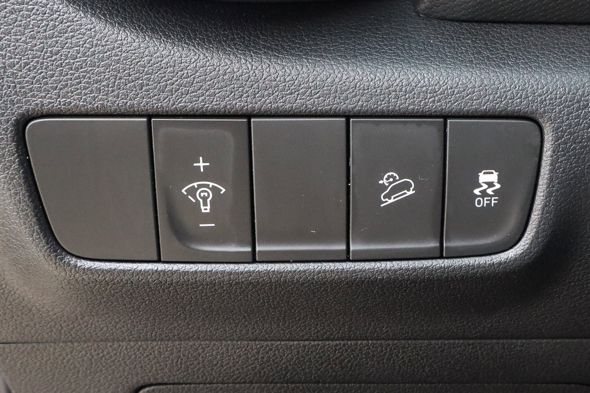 Used 2023 Hyundai Kona SEL image 15