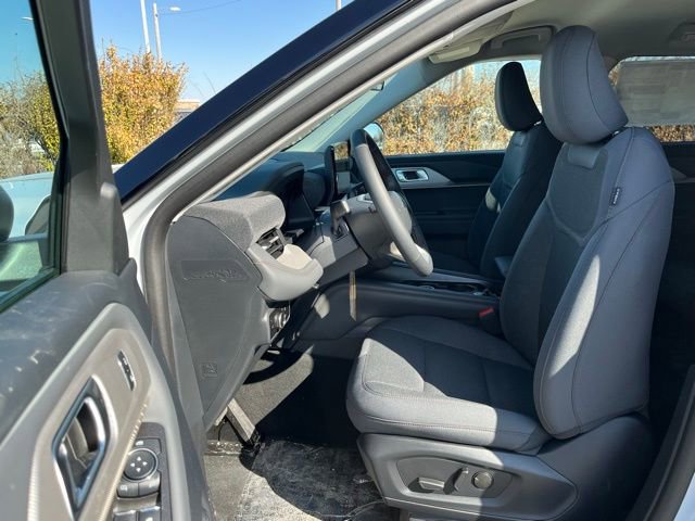 New 2026 Ford Explorer Active image 12