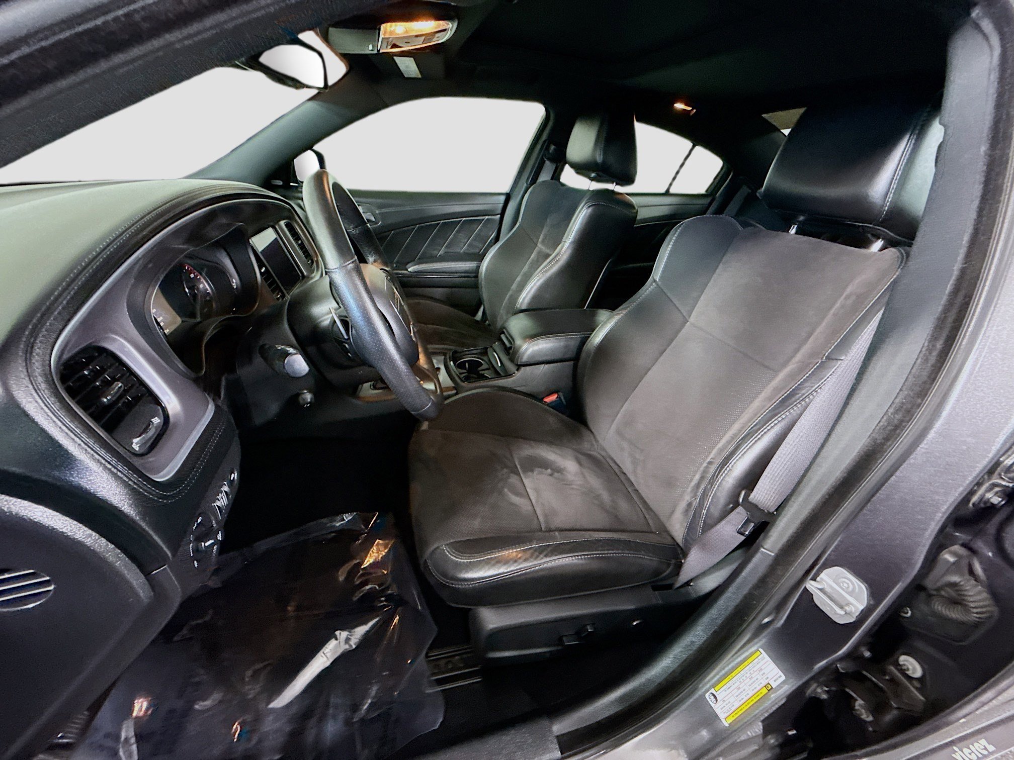 Used 2019 Dodge Charger GT image 22