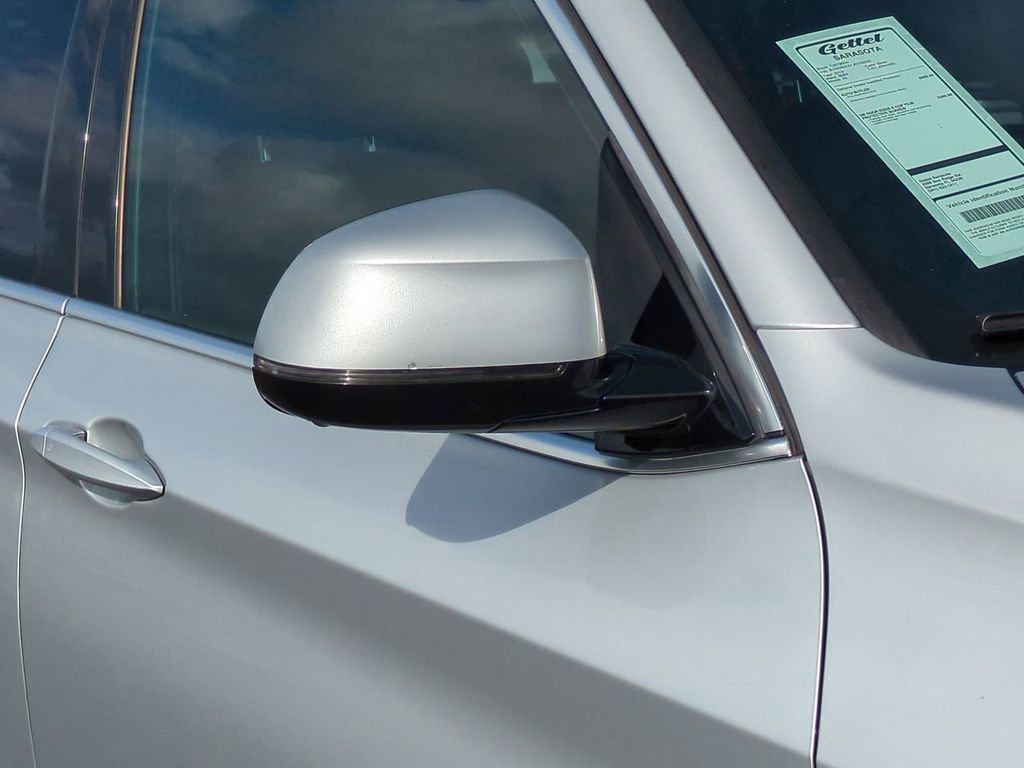 Used 2018 BMW X5 xDrive35i w/ Driving Assistance Package image 11