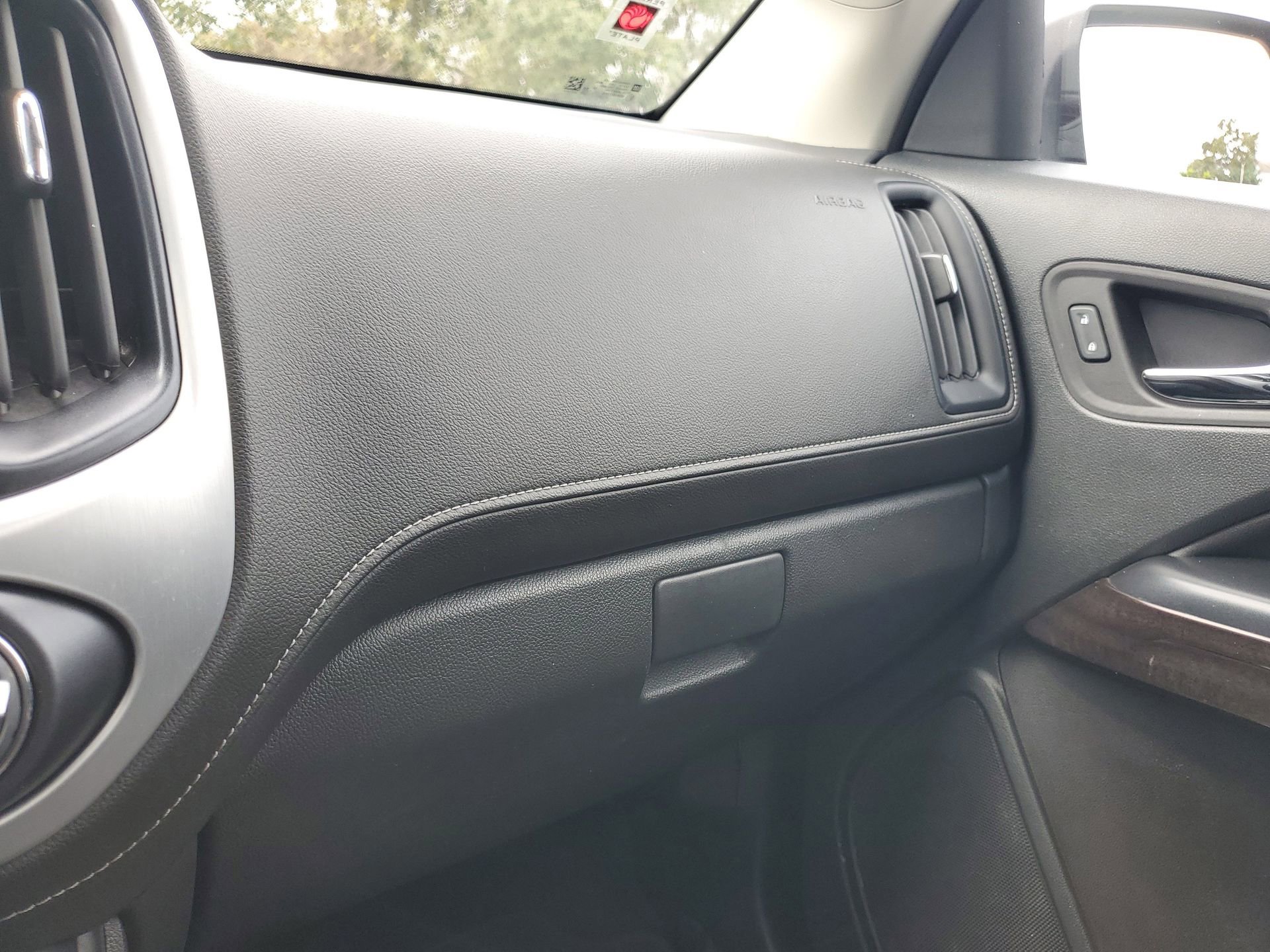 Certified 2022 GMC Canyon Elevation w/ Trailering Package image 37