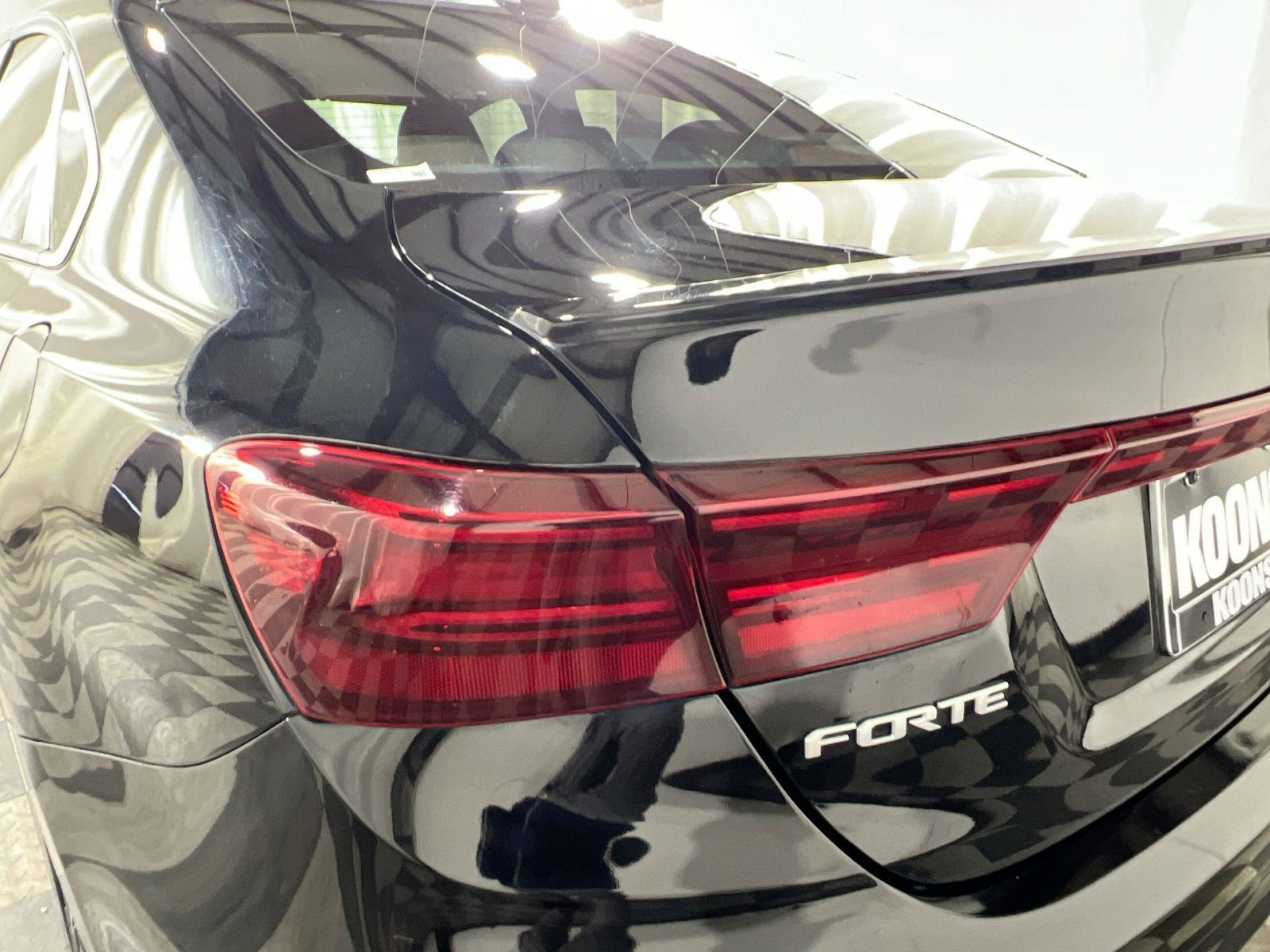 Used 2022 Kia Forte GT-Line w/ GT-Line Technology Package image 16