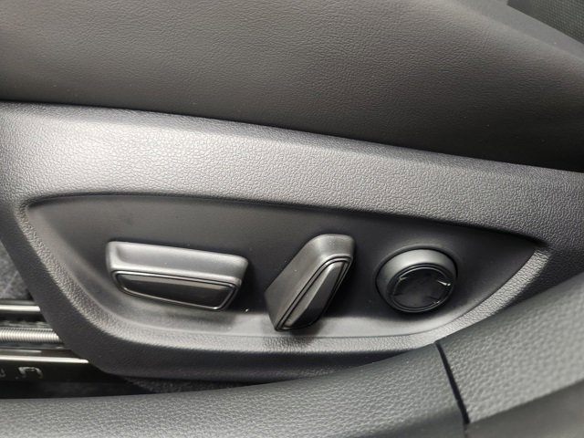 New 2026 Toyota Prius Plug-In Hybrid image 50