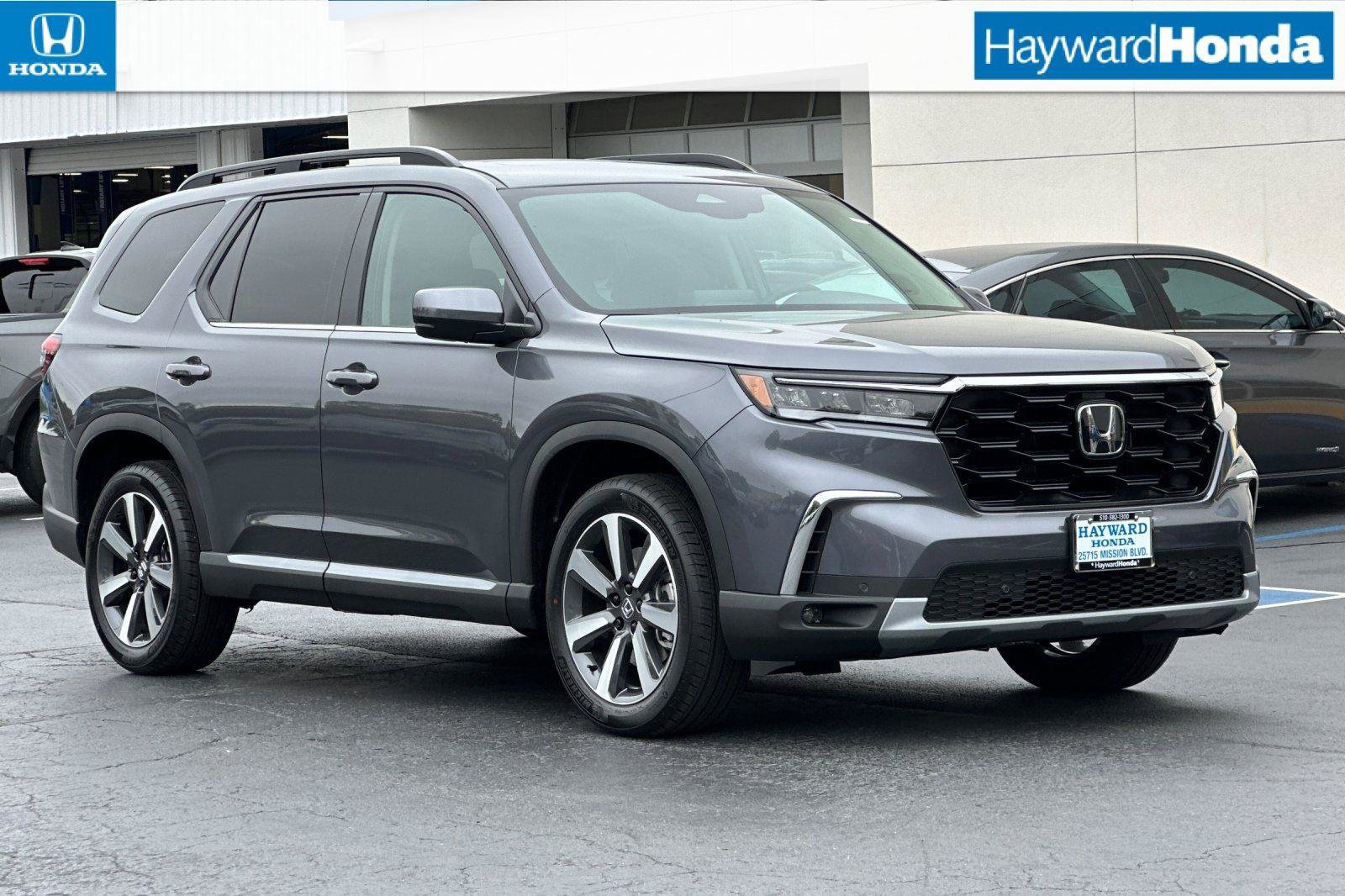 New 2025 Honda Pilot Touring
