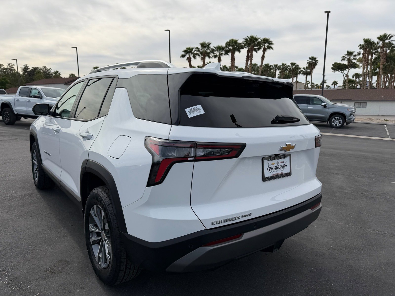 Used 2025 Chevrolet Equinox LT w/ Convenience Package II image 5