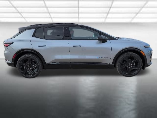 New 2026 Chevrolet Equinox EV RS FWD image 32