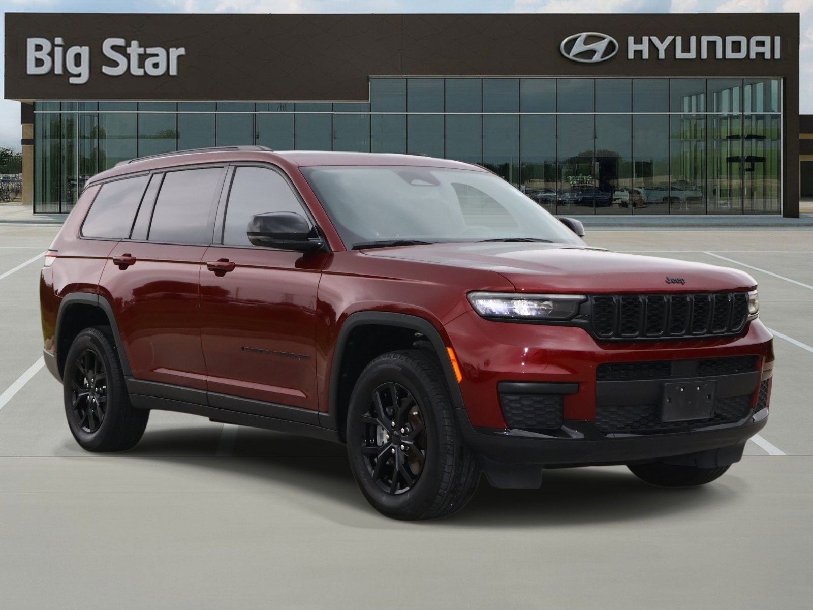 Used 2024 Jeep Grand Cherokee L Altitude AWD/4WD image 6