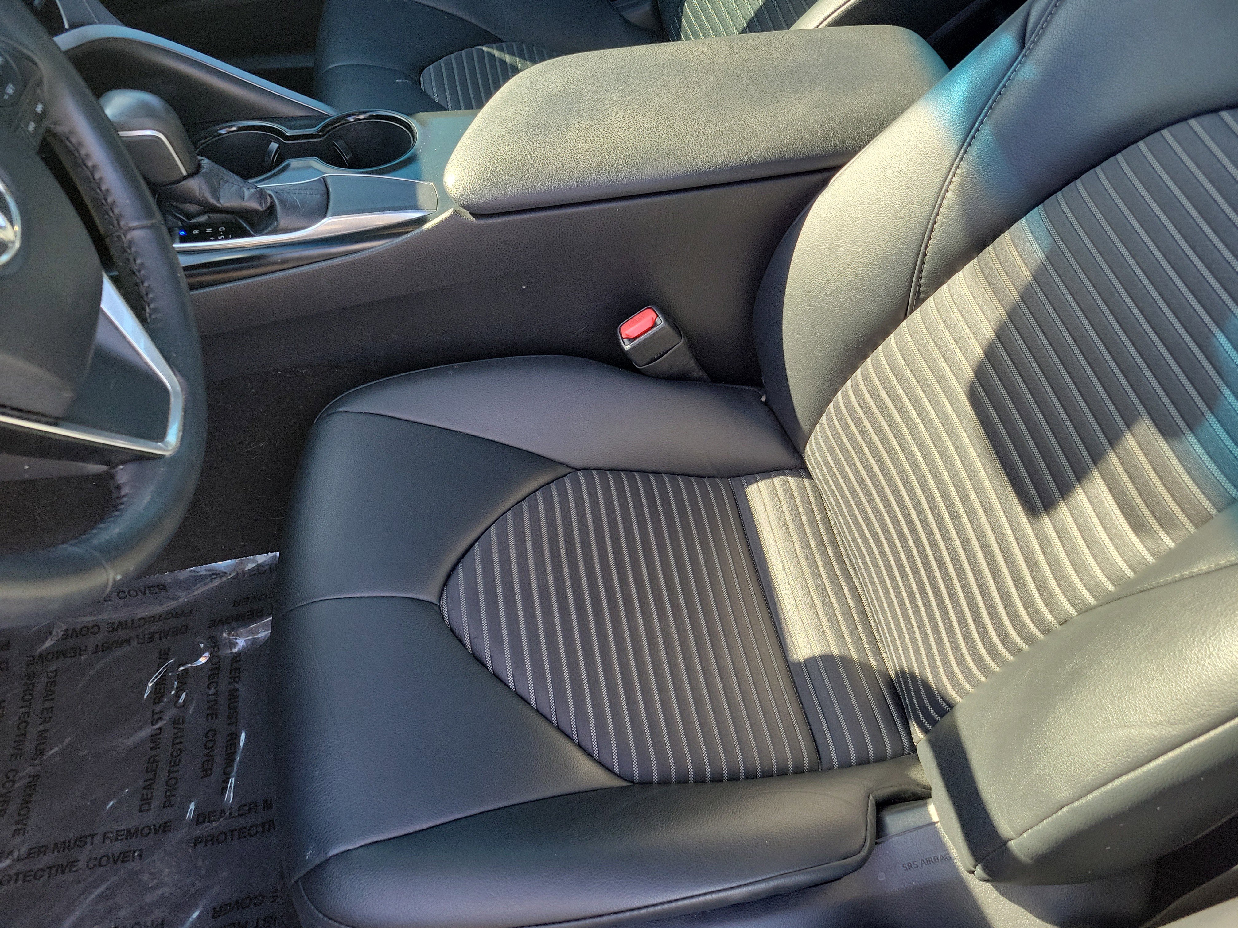 Certified 2018 Toyota Camry SE w/ Moonroof Package image 13