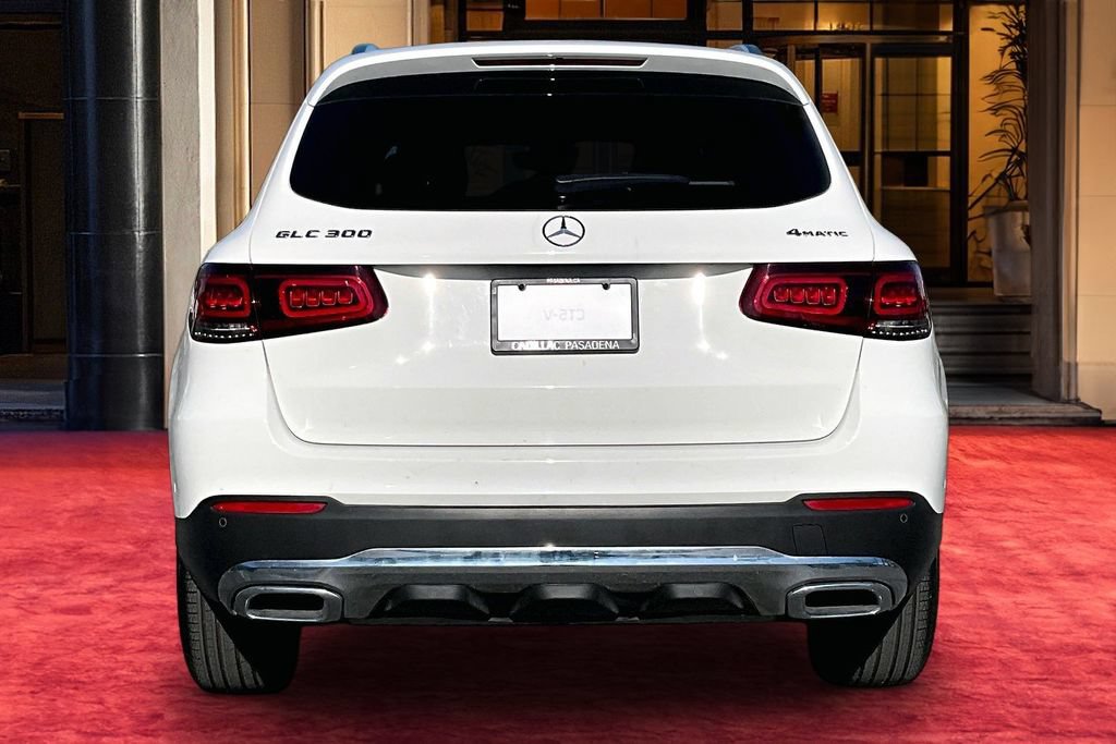 Used 2021 Mercedes-Benz GLC 300 4MATIC w/ Premium Package image 5