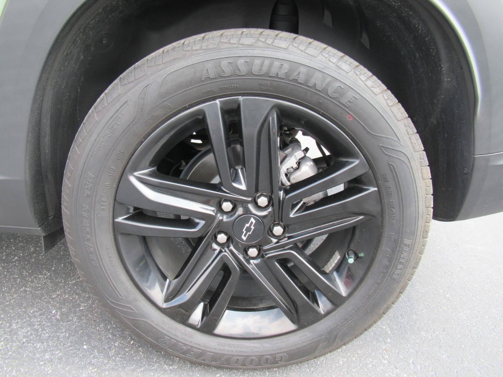 Certified 2024 Chevrolet Trax ACTIV w/ Driver Confidence Package FWD image 8