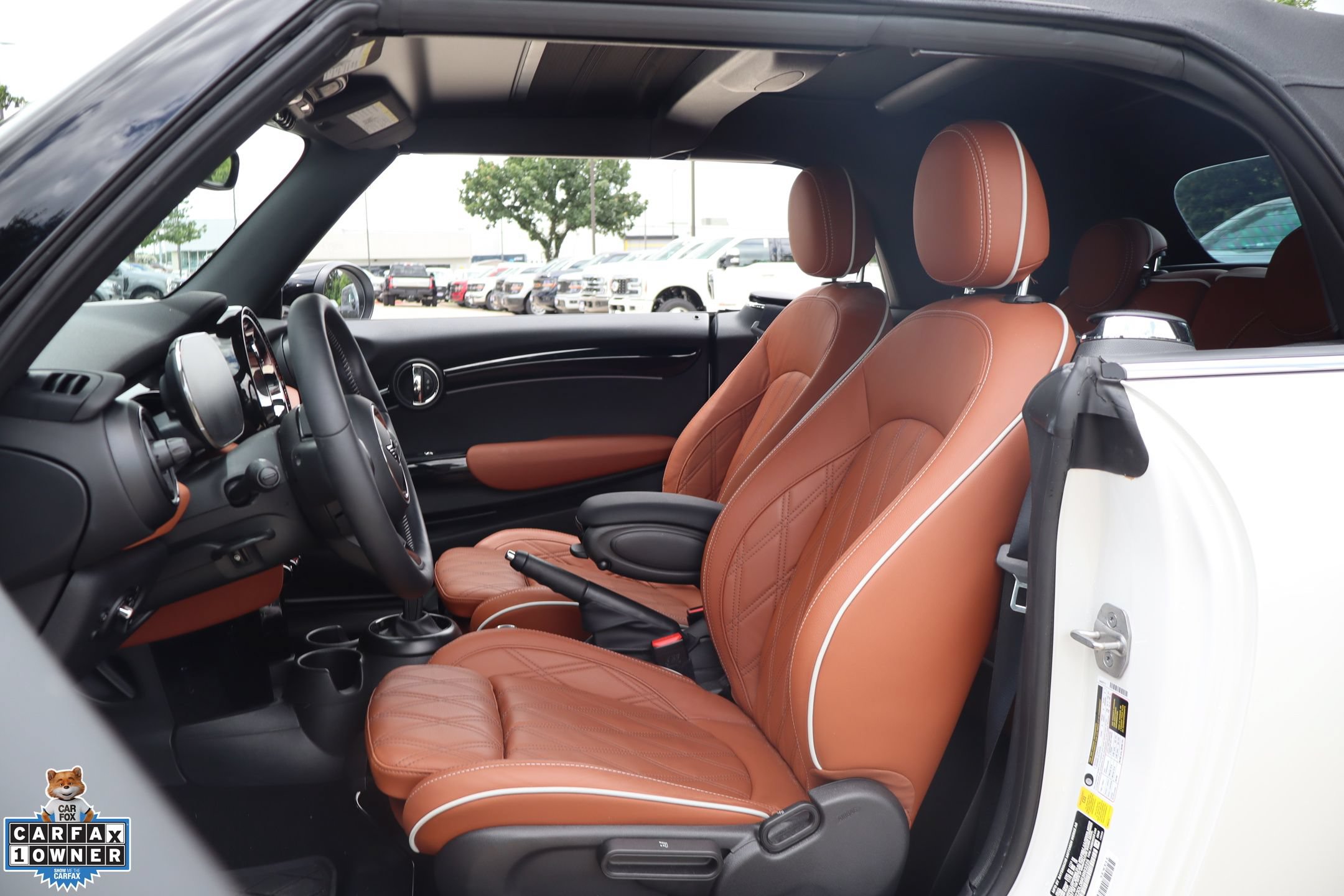 Used 2024 MINI Cooper Convertible w/ Signature Upholstery Package FWD image 11