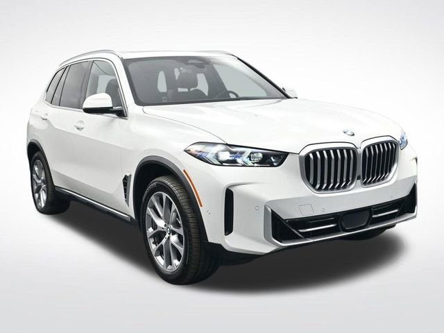 New 2026 BMW X5 sDrive40i w/ Premium Package image 2