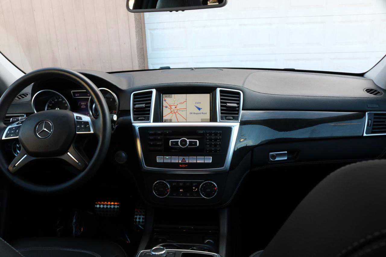 Used 2015 Mercedes-Benz ML 400 4MATIC image 43