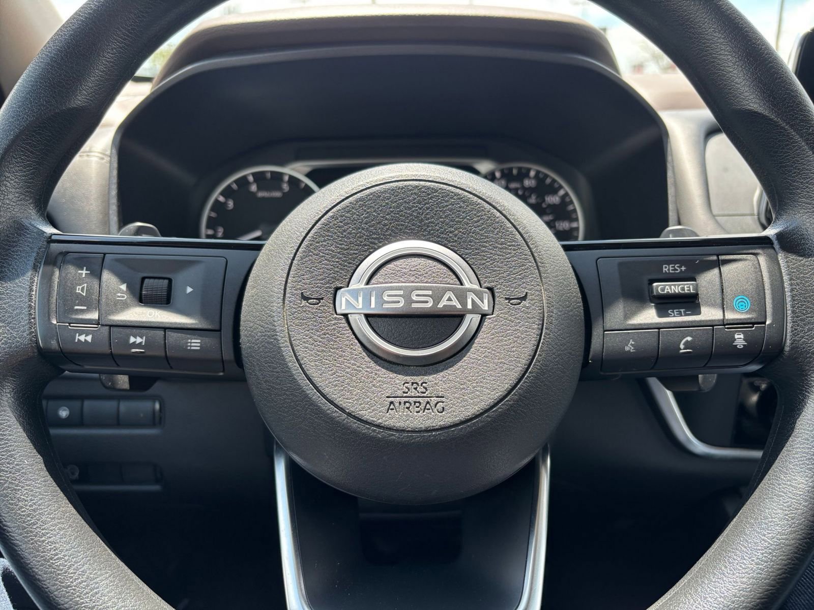 Used 2023 Nissan Rogue SV AWD/4WD image 29