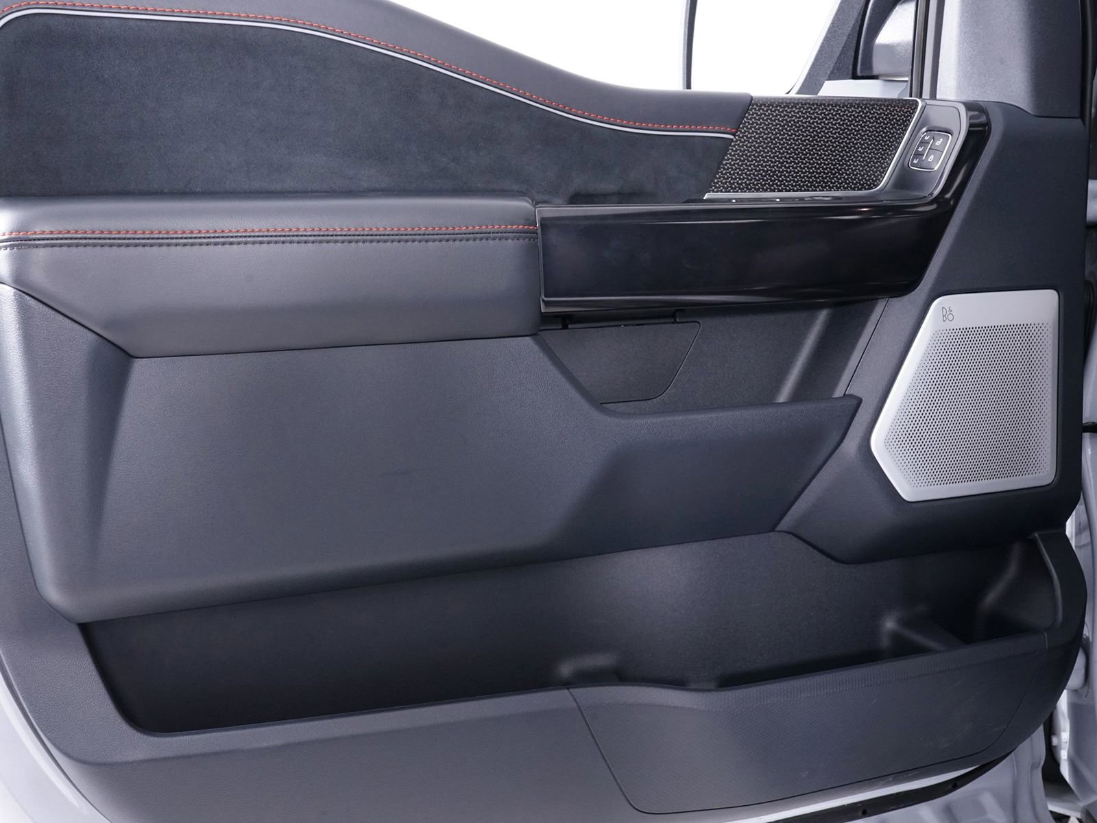 Used 2025 Ford F150 Raptor w/ Equipment Group 803A Raptor R image 33