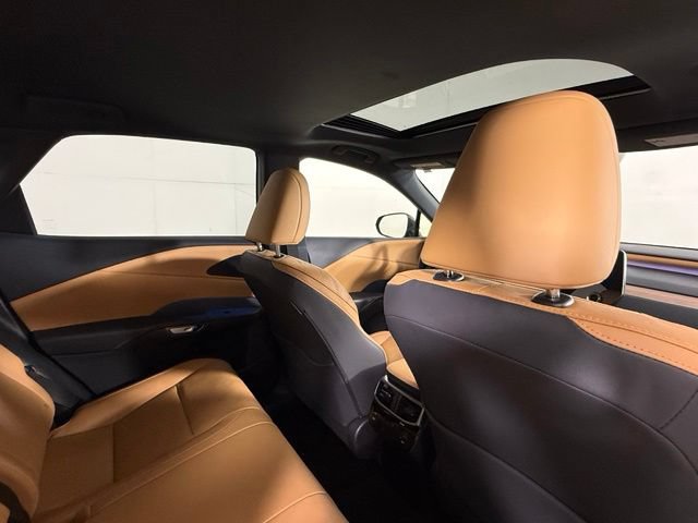 Used 2025 Lexus RX 350 Premium Plus FWD image 32