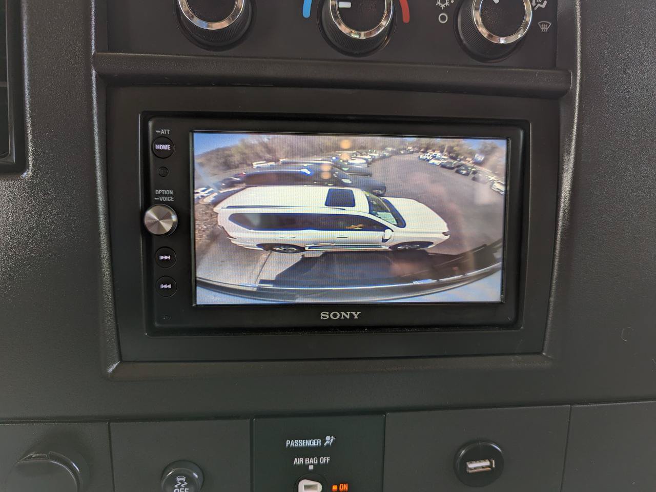 Used 2019 Chevrolet Express 4500 w/ RV Package RWD image 30