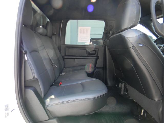 Used 2024 RAM 2500 Tradesman w/ Chrome Appearance Group AWD/4WD image 21