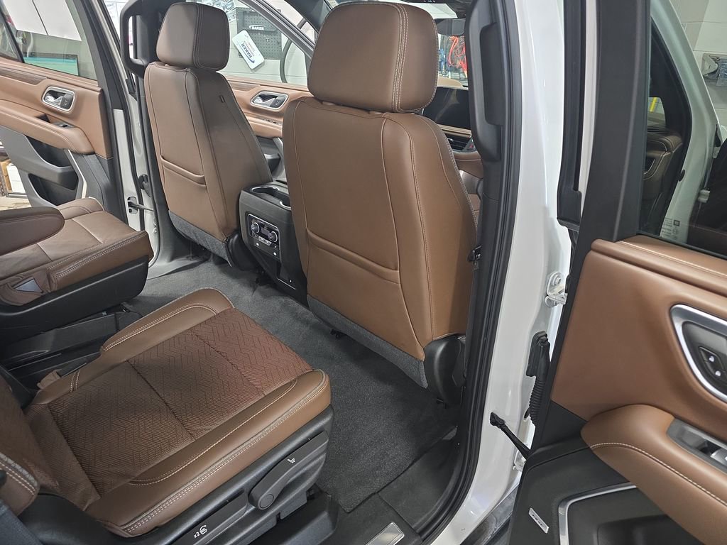 Certified 2021 Chevrolet Tahoe High Country image 18
