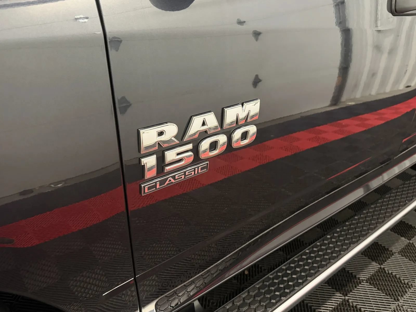 Used 2019 RAM 1500 Tradesman w/ Chrome Plus Package RWD image 12