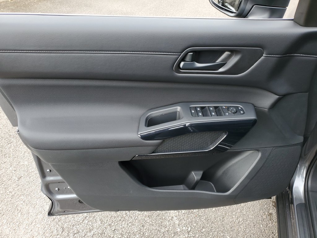 New 2026 Nissan Pathfinder SV FWD image 16