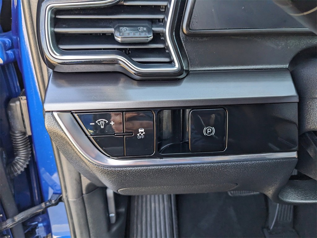 Certified 2024 Kia Sportage EX image 28