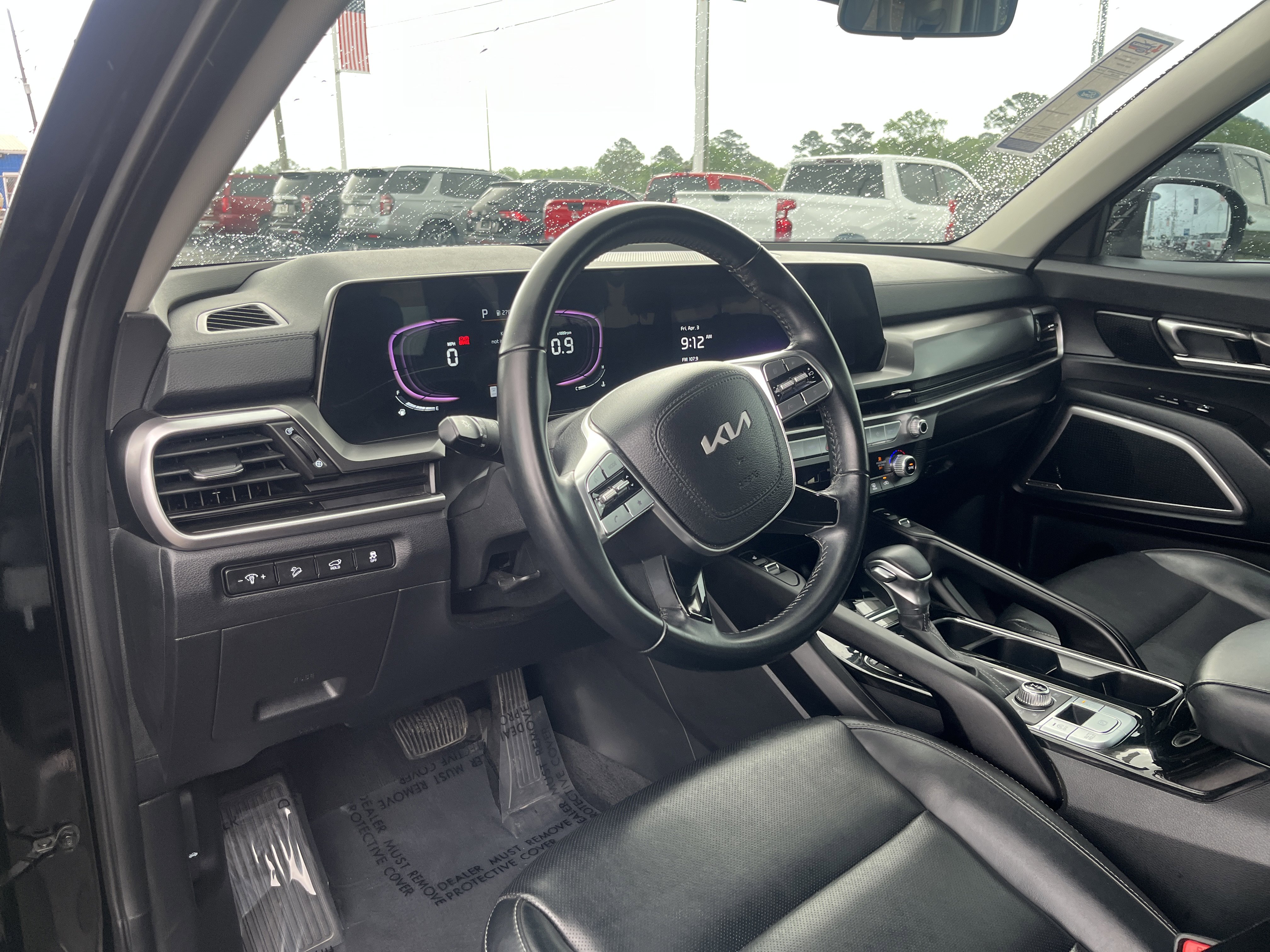 Used 2025 Kia Telluride S AWD/4WD image 13