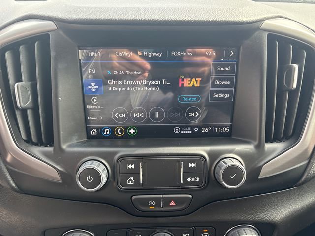 Used 2024 GMC Terrain AT4 image 23