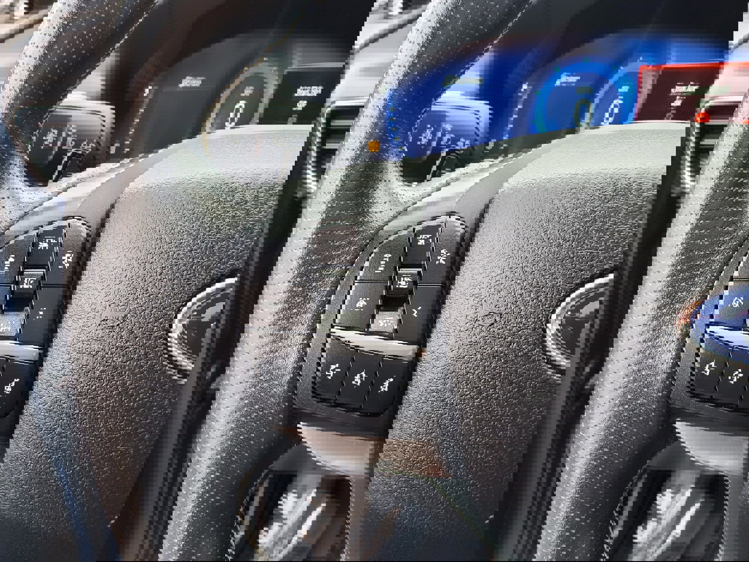 Used 2020 Ford Explorer ST w/ ST Street Pack image 18