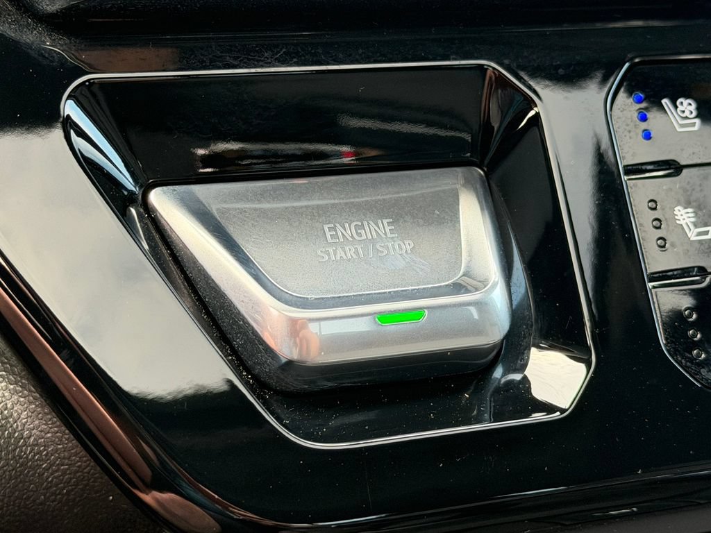 Certified 2025 GMC Sierra 1500 Denali AWD/4WD image 43