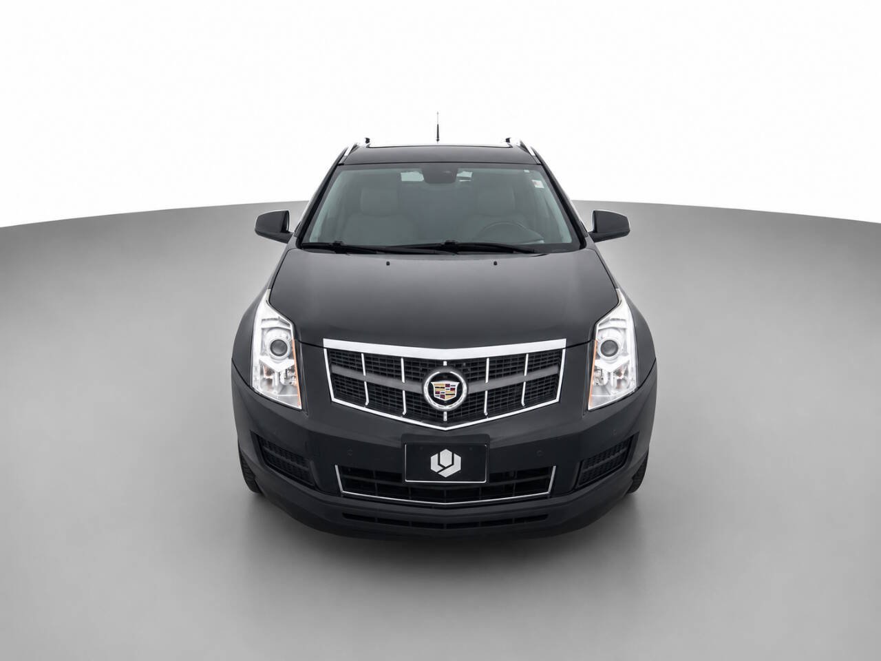 Used 2011 Cadillac SRX Luxury FWD image 2